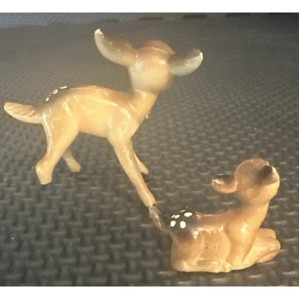 Vintage Doe & Fawn Plastic Deer Figurines Big Blue Eyes - Doe has 3 Legs